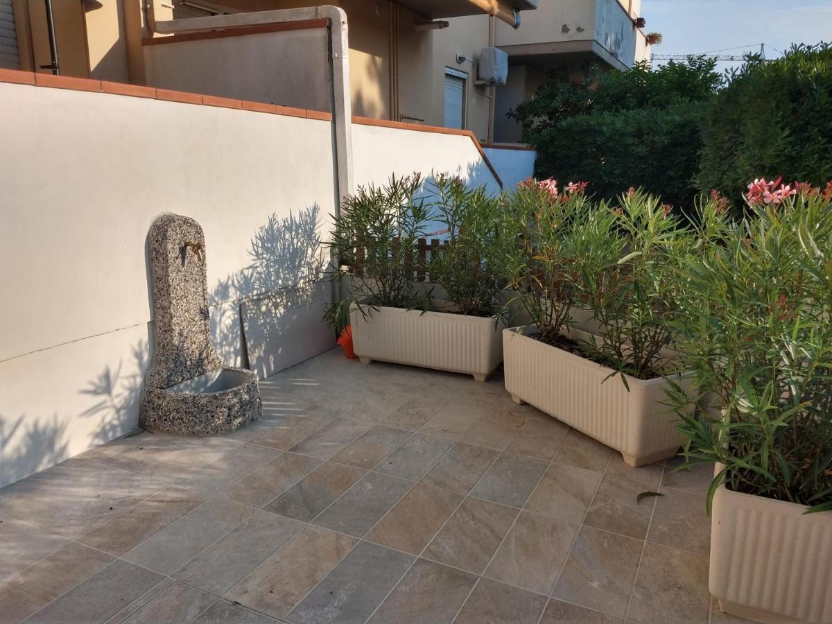 Apartamento Il Quadrifoglio Mare E Relax Tortoreto Exterior foto